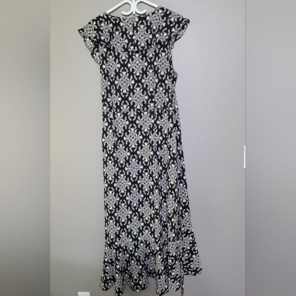 NWT Max Studio Black and White Ruffled Midi Dress XL - Picture 2 of 4